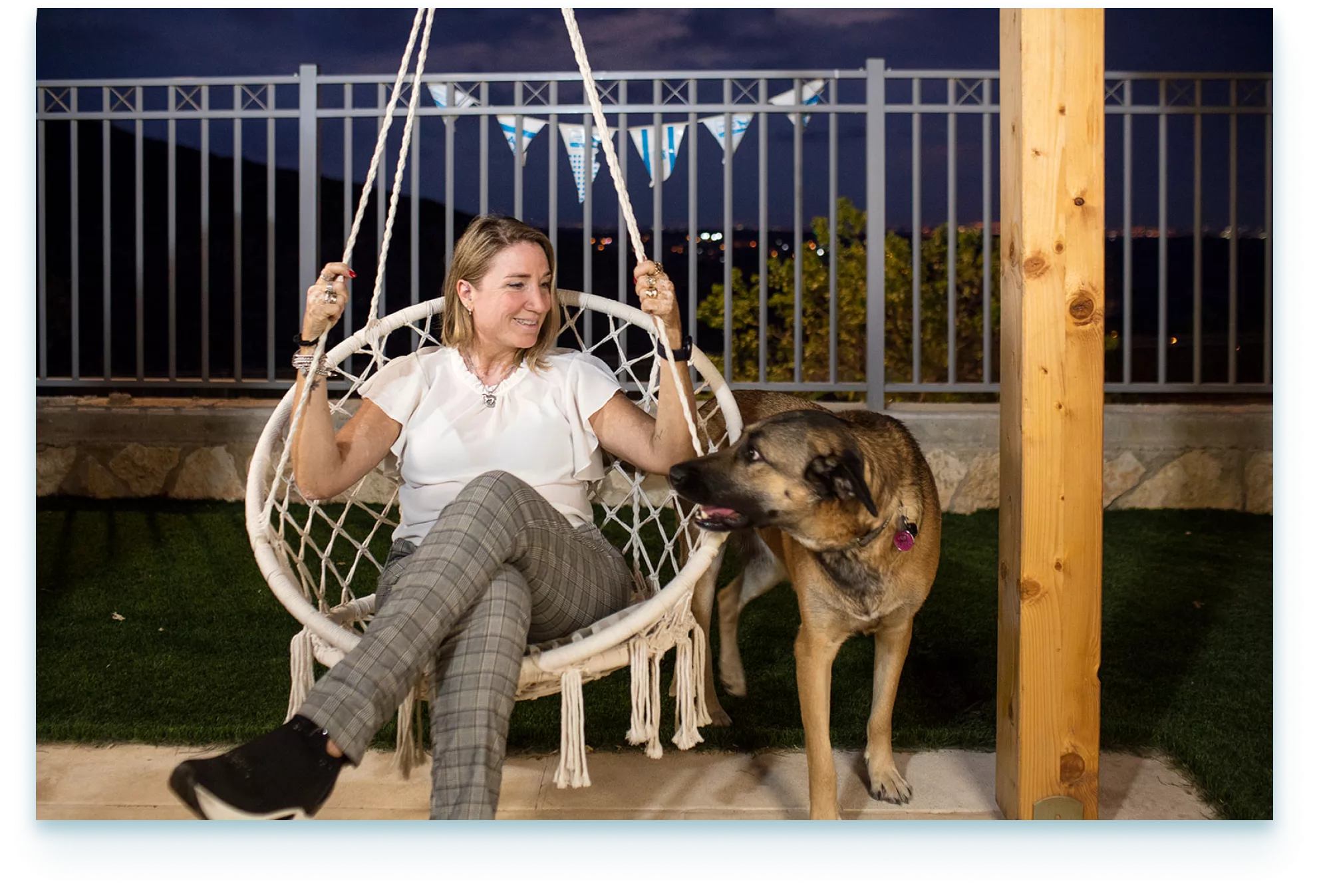קארן מספרת על מחלת האורטיקריה שלה